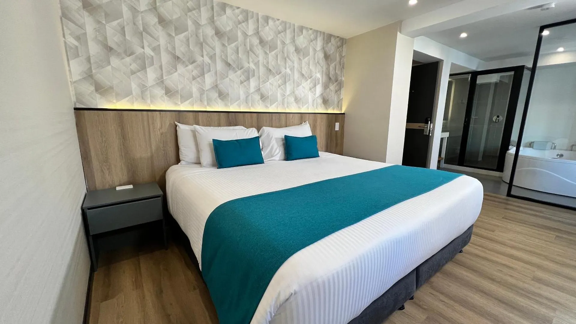 Hotel Grand Park Bogotá 4*,