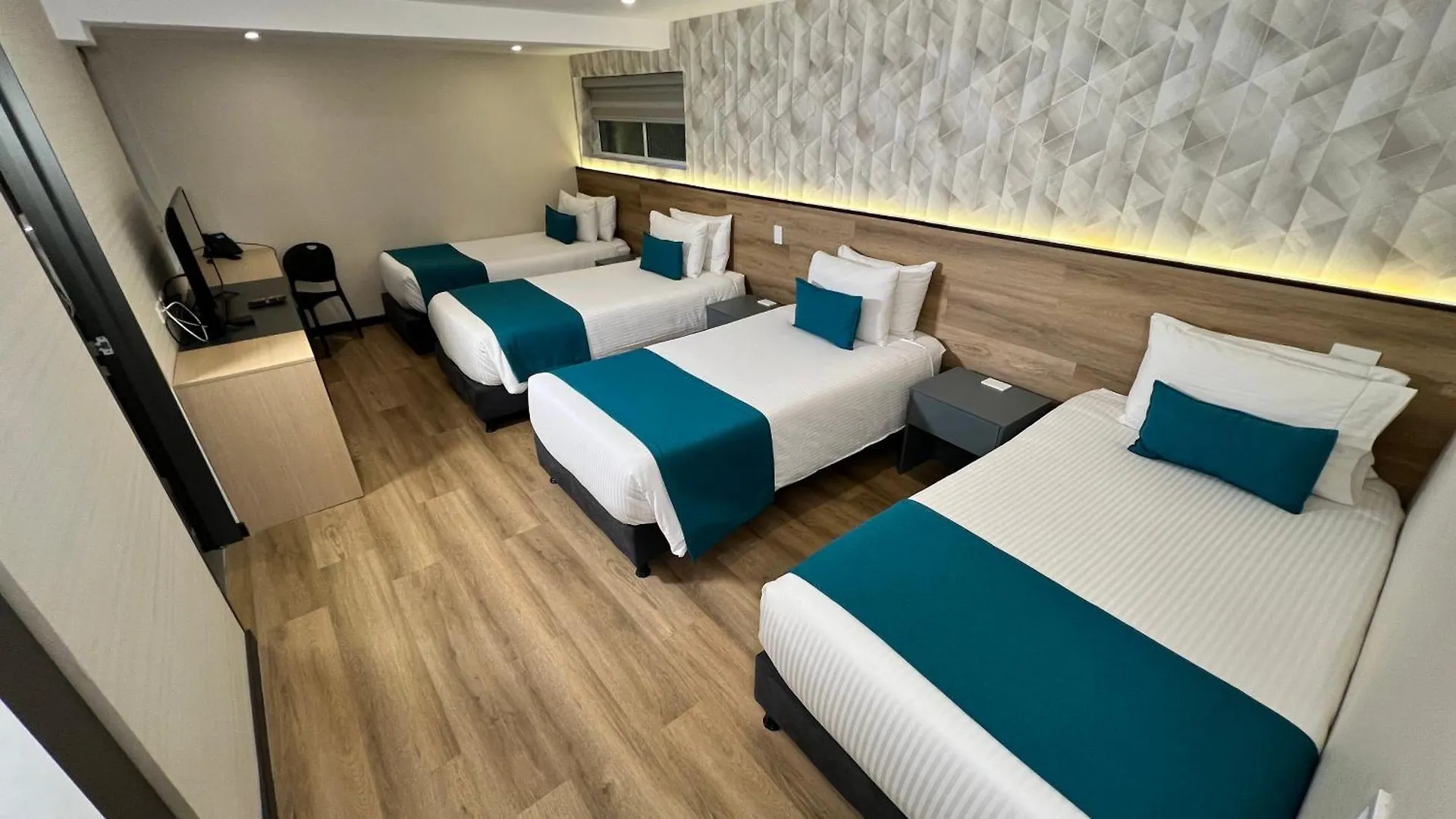 Hotel Grand Park Bogotá 4*,